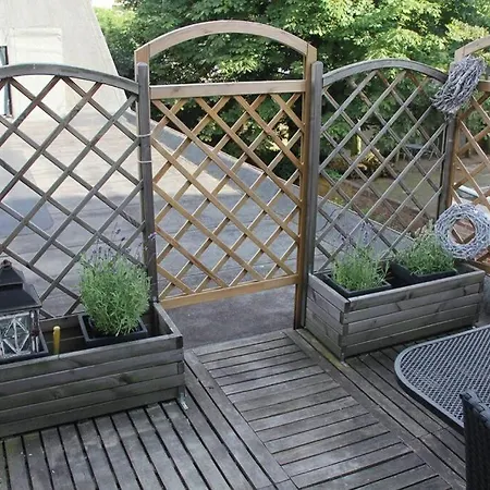 Tower Centre Apartment *